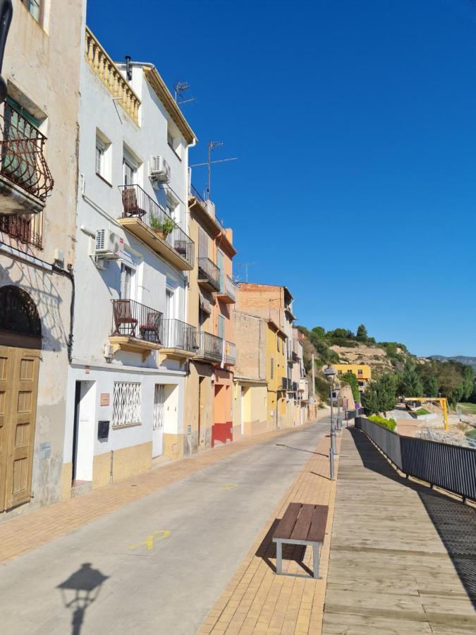 River Ebro Apartments Móra d’Ebre Kültér fotó