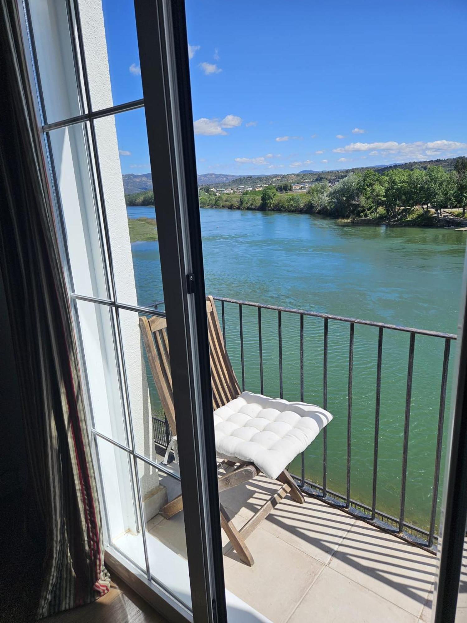 River Ebro Apartments Móra d’Ebre Kültér fotó
