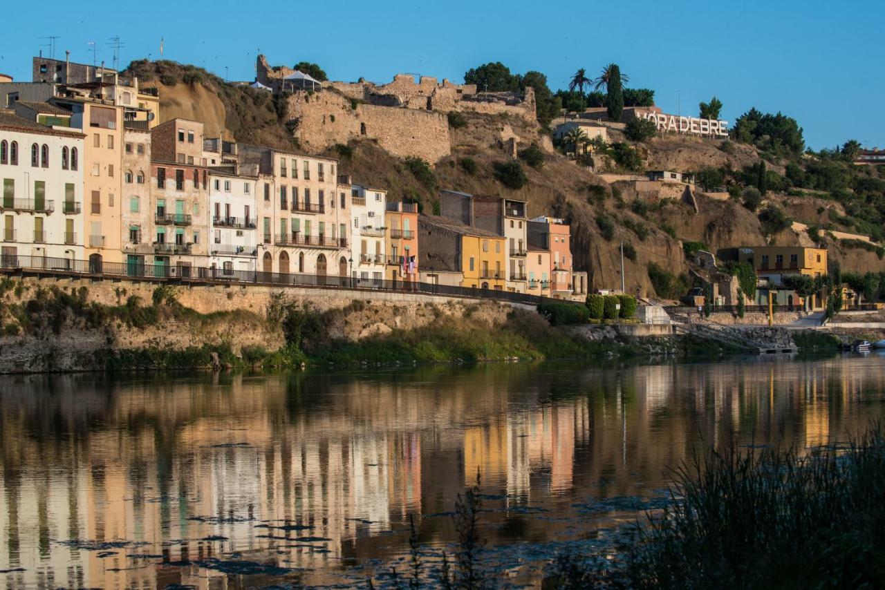River Ebro Apartments Móra d’Ebre Kültér fotó